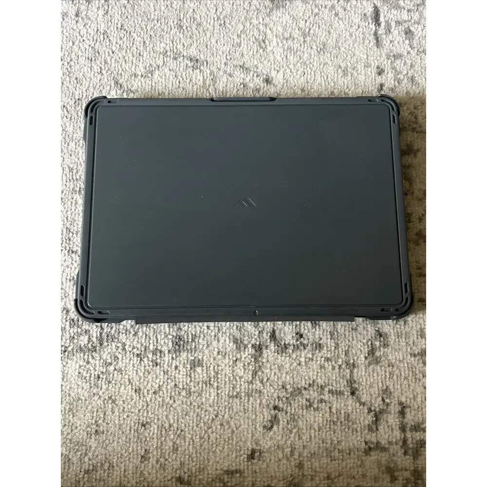 Brenthaven 1050 Edge Click-connect Keyboard Case Utilizes Ipad 7th/8th Gen Smart